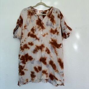 Cream Tie-Dye Tunic Top